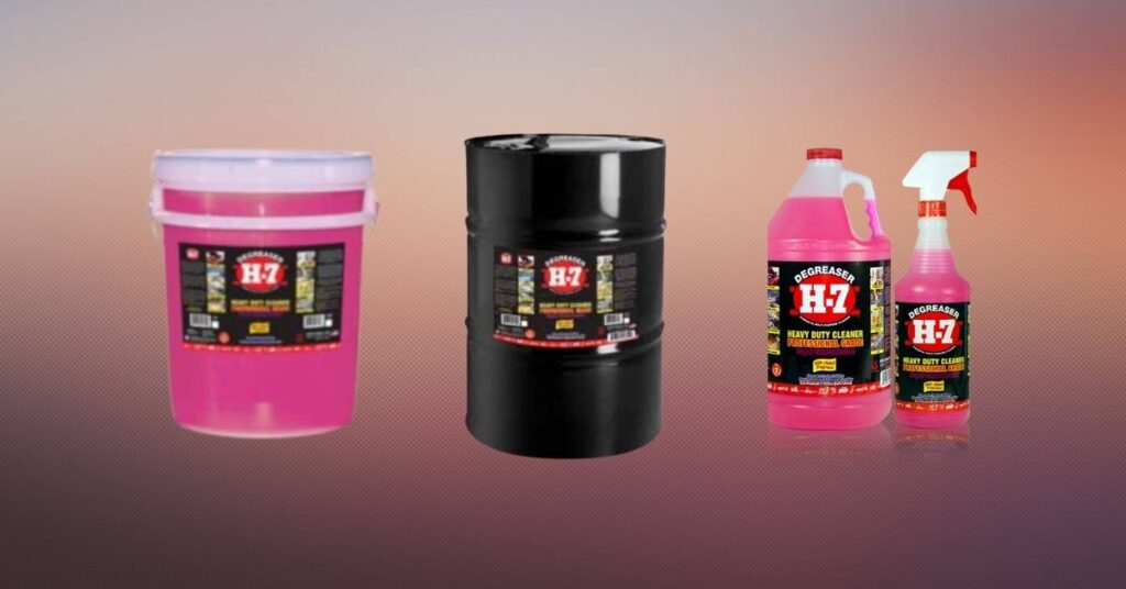 The different packaging sizes of H-7 capacity of 55 gl of degreaser, 4 gl boxes and 5 gl containers, allowing to visualize the options available to customers.